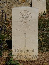 Salonika (Lembet Road) Military Cemetery - Motion, J